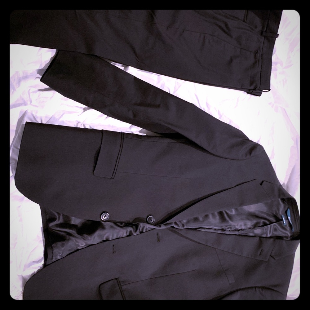 Pery Ellis Very Slim Black Suit